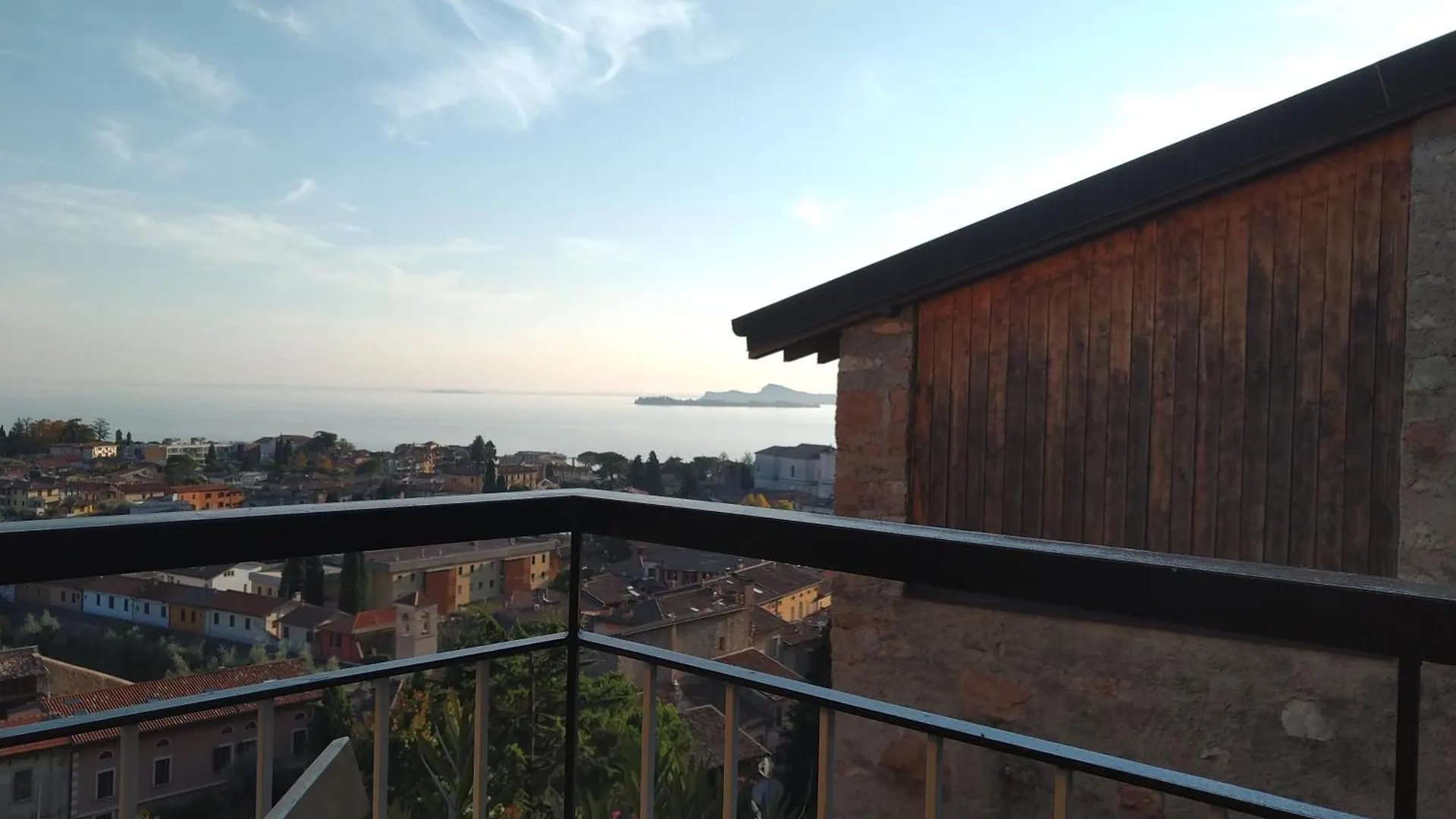 Apartment Inmitten Limonaien Mit Seesicht, Nahe See Und Zentrum Toscolano Maderno Italy