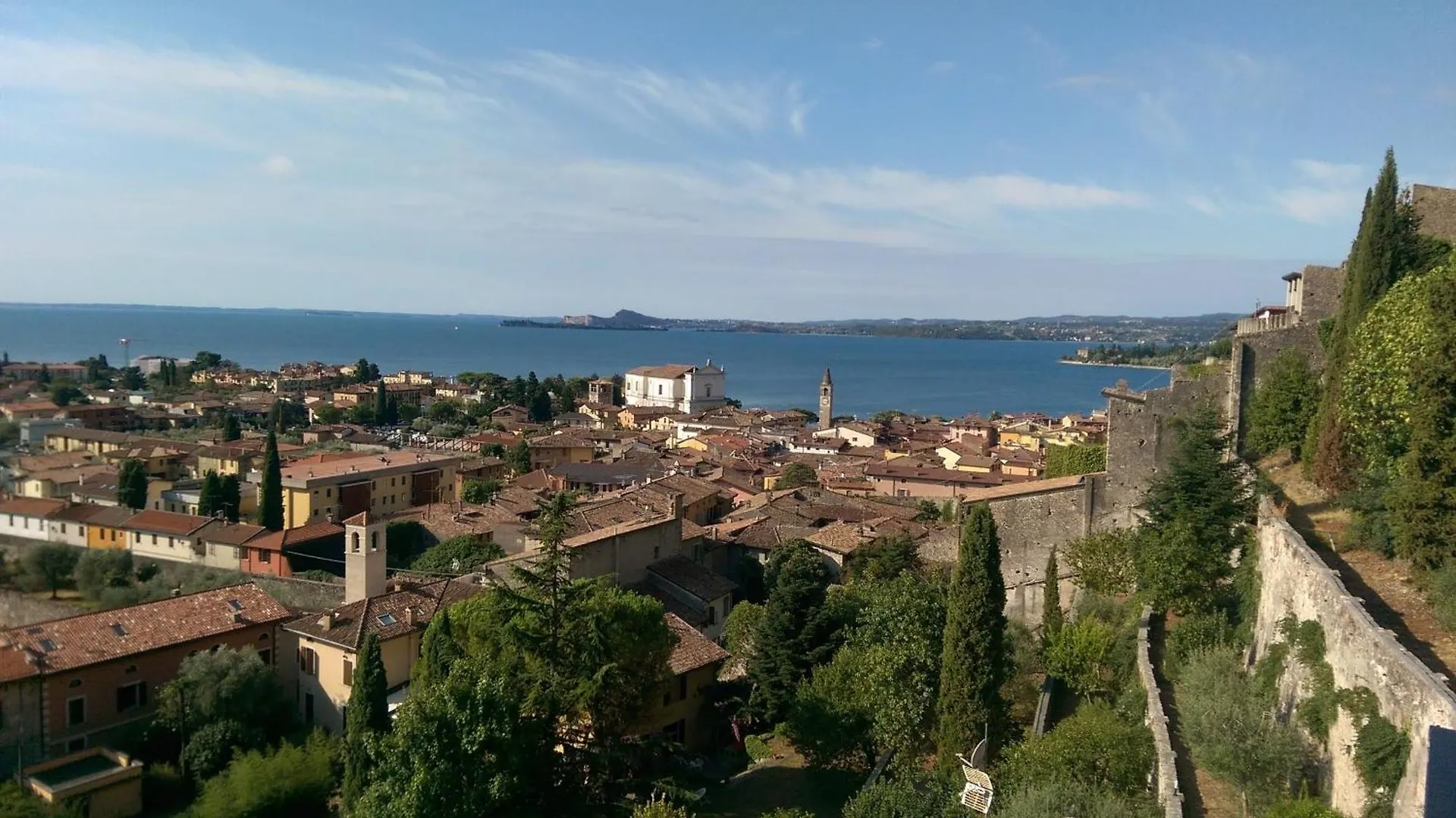 Inmitten Limonaien Mit Seesicht, Nahe See Und Zentrum Toscolano Maderno 0*,  Italy
